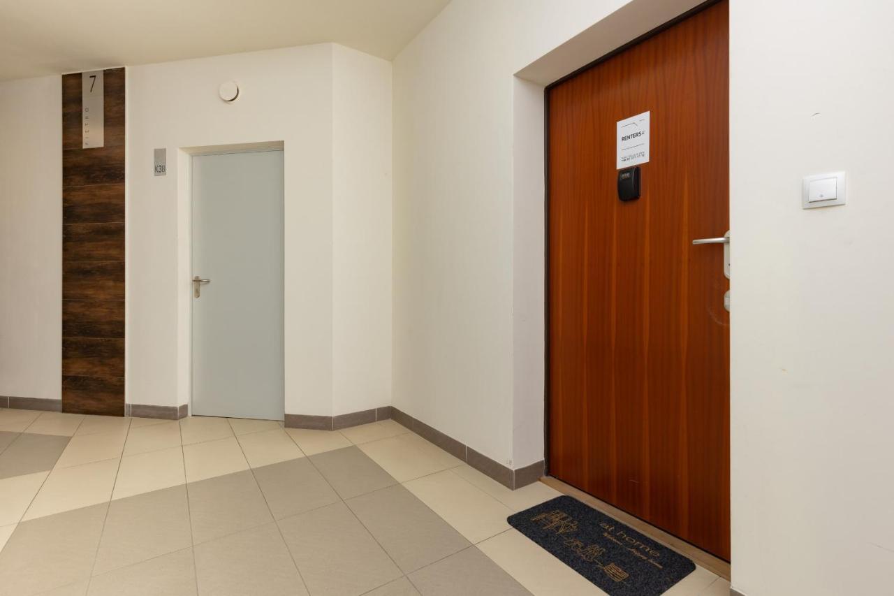 Quiet Apartment Park Edwarda Szymanskiego By Noclegi Renters Warsaw Luaran gambar